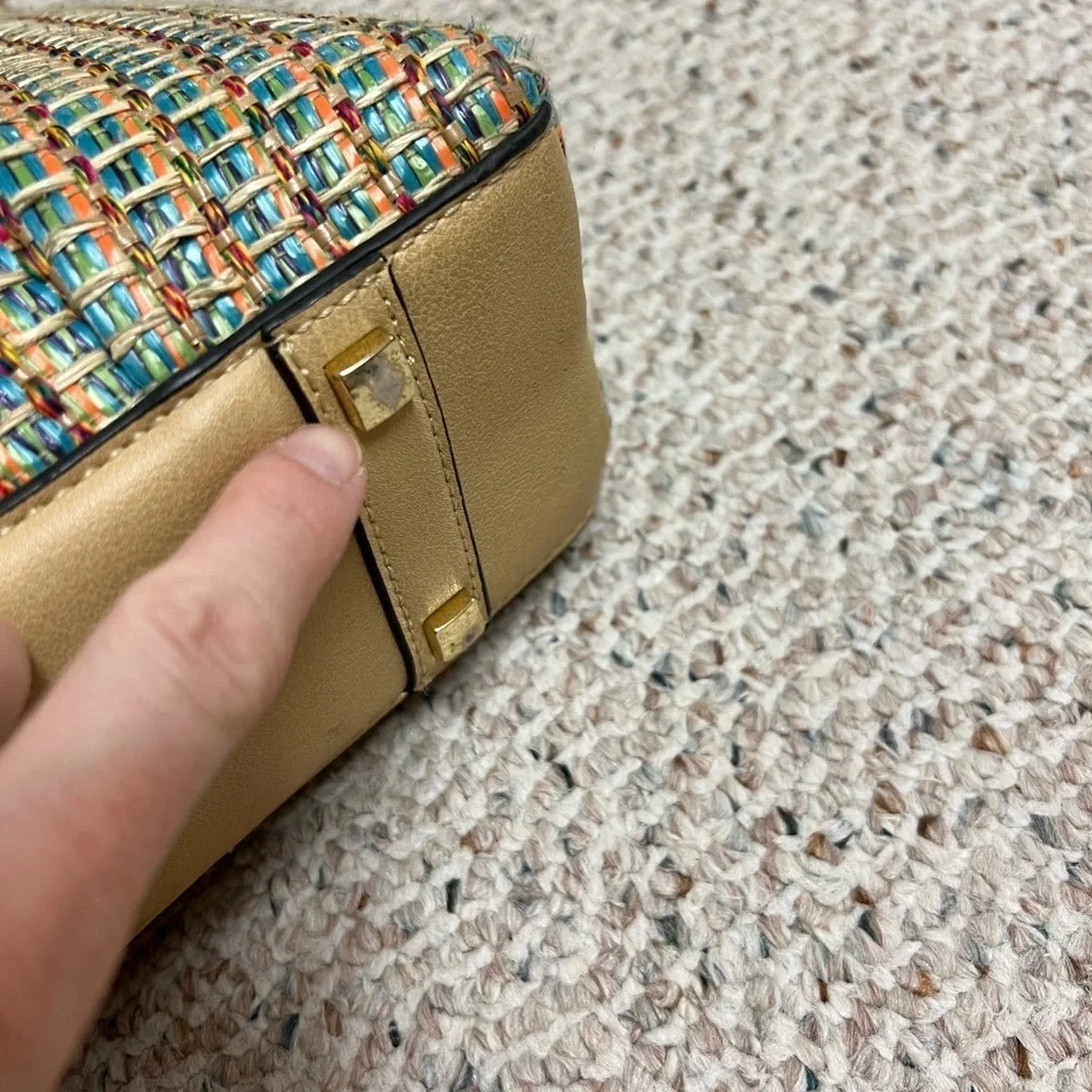 Simply Noelle Large Shoulder Bag Multicolor with Webbing Detail.